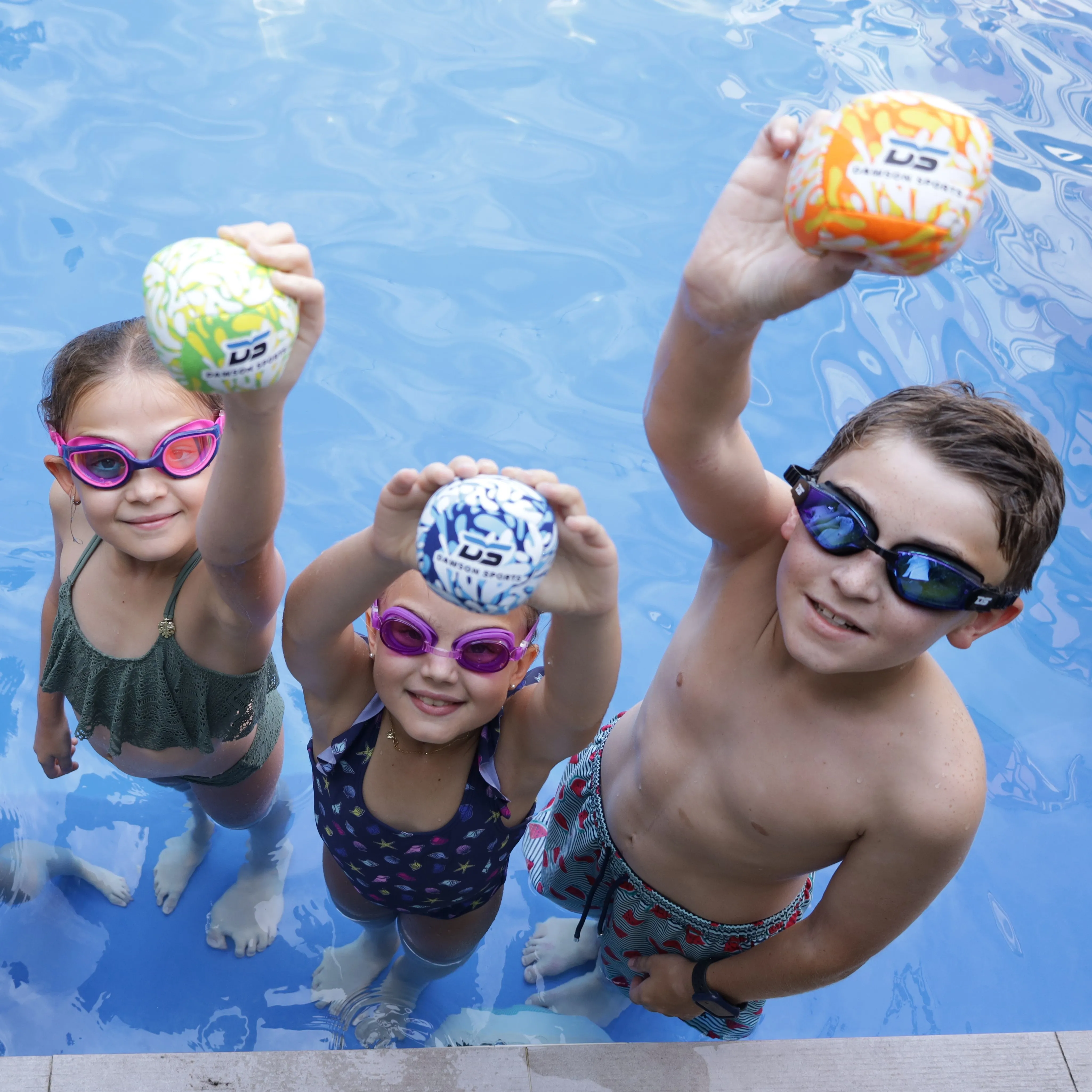 DS Beach Splash Ball 3.5" (Set of 4)