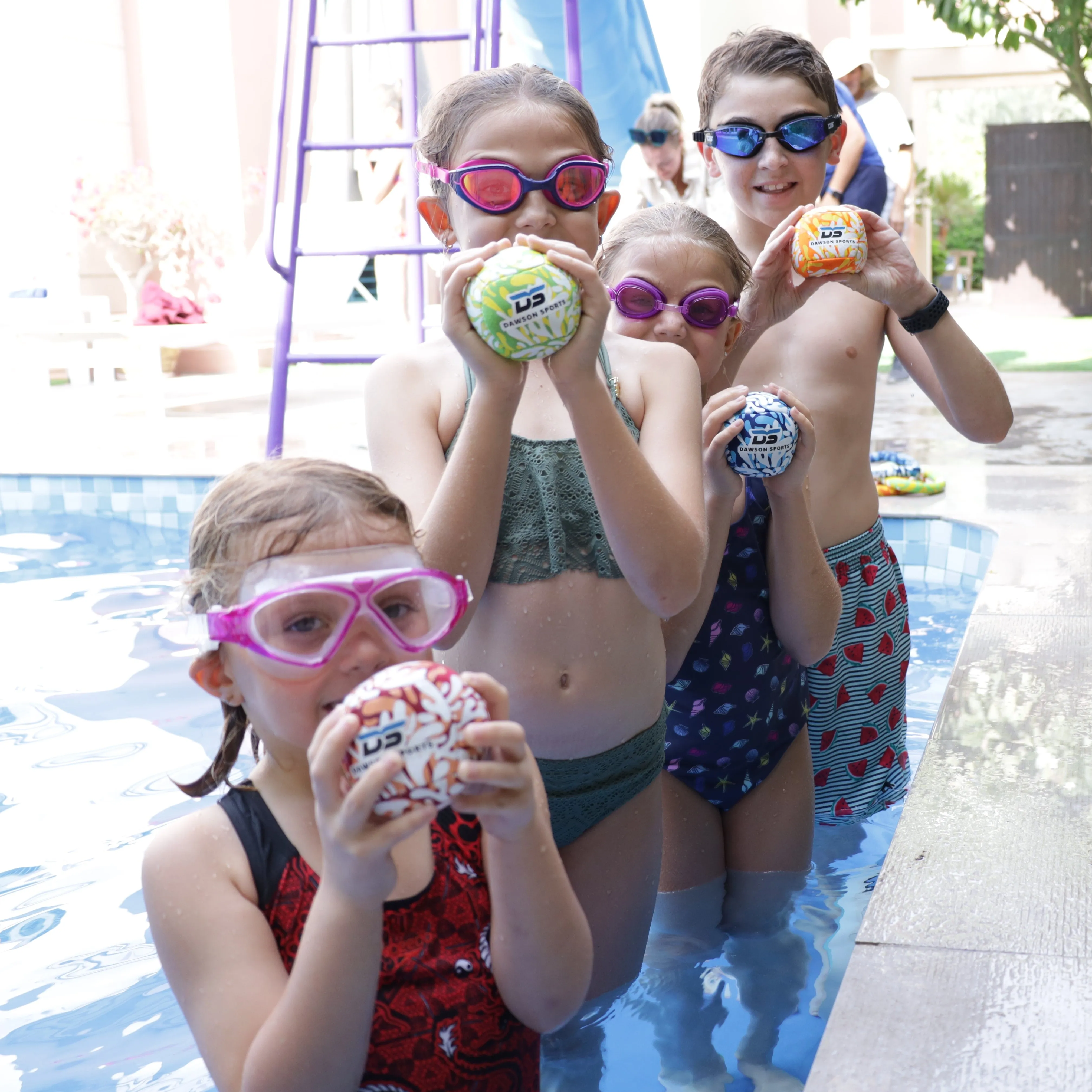 DS Beach Splash Ball 3.5" (Set of 4)