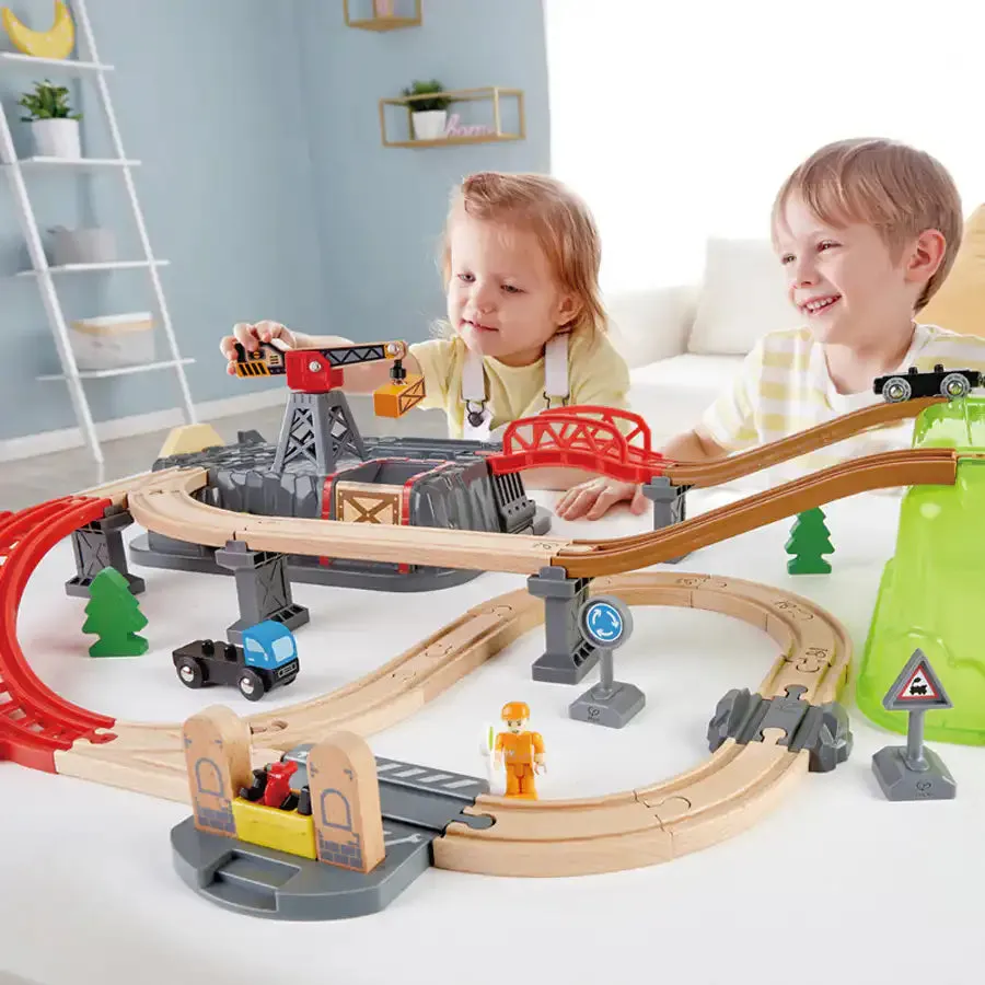 Hape Railway Bucket-Builder-Set