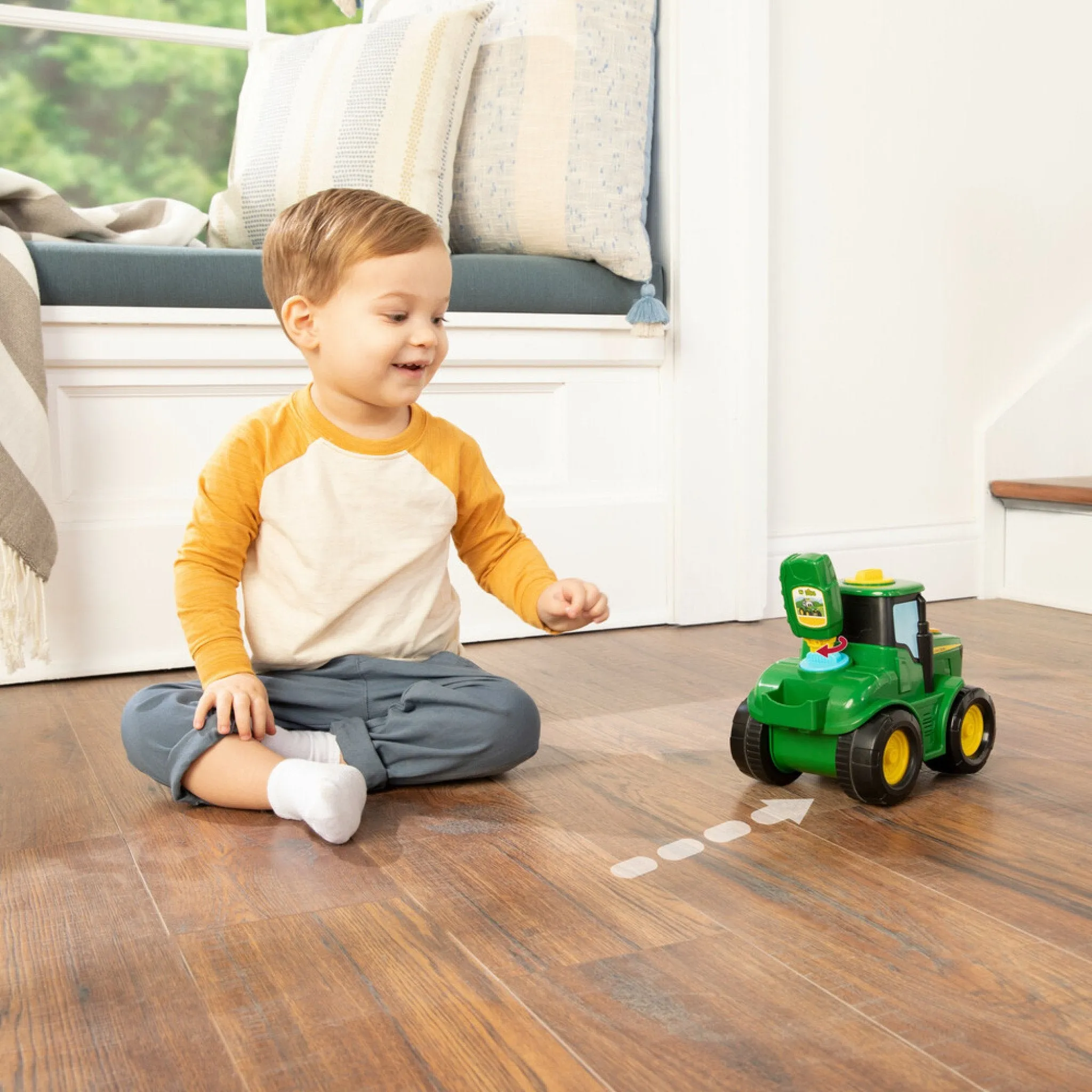 John Deere Key 'N' Go Johnny Tractor
