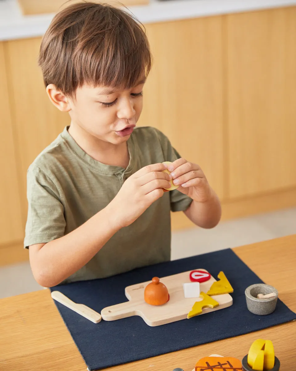 PlanToys Cheese & Charcuterie Board